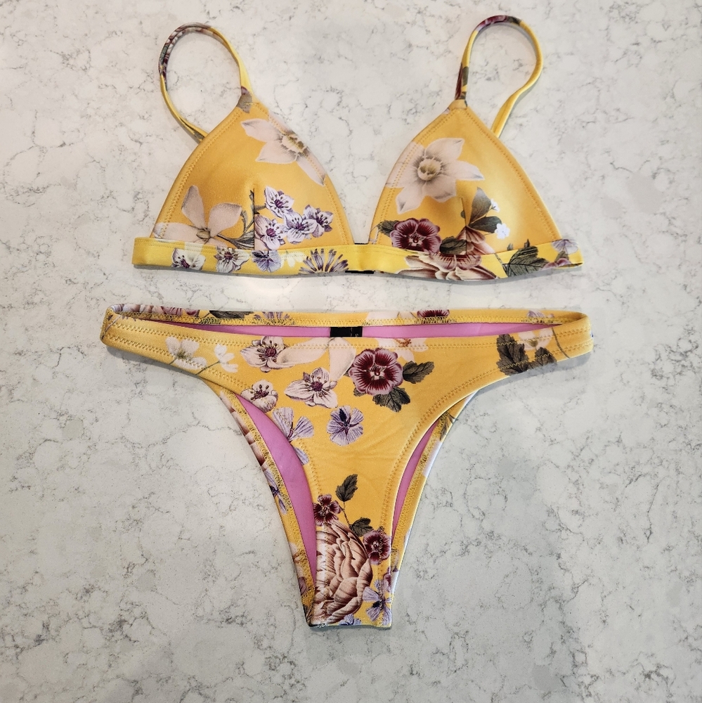 Triangl Bikini